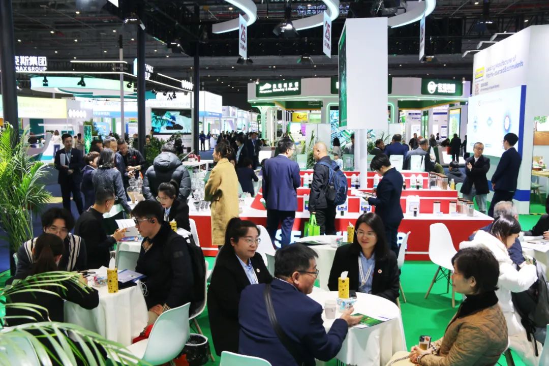 金牌贊助企業(yè)海大生物全新亮相上海CAC國際農(nóng)化展，以科技實(shí)力獻(xiàn)禮25周年